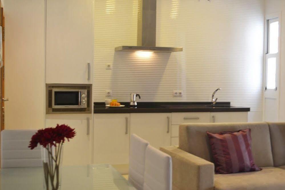 Plaza De La Encarnacion Apartments Seville Luaran gambar